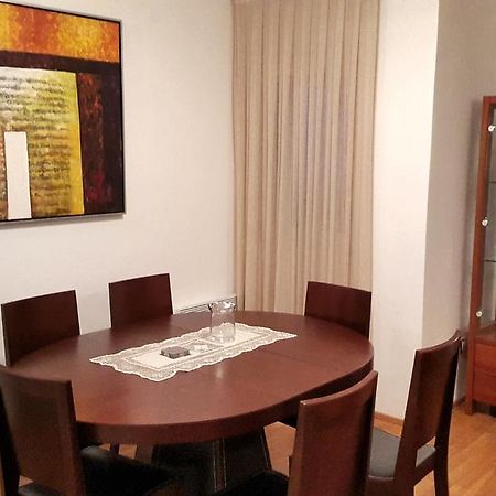 Apartmani Petrovac Na Moru 部屋 写真